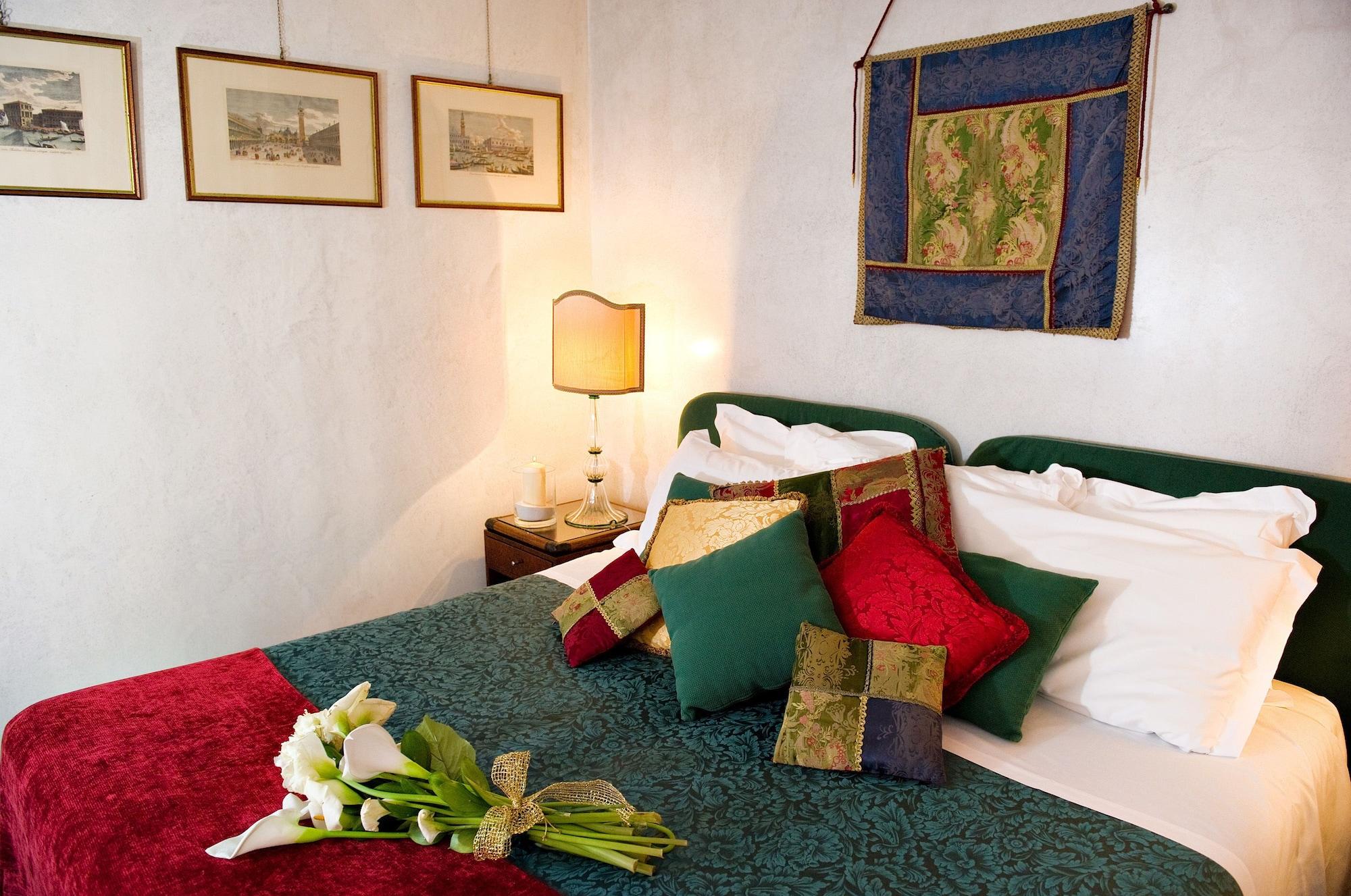 Palazzo Del Giglio Hotel Venice Luaran gambar