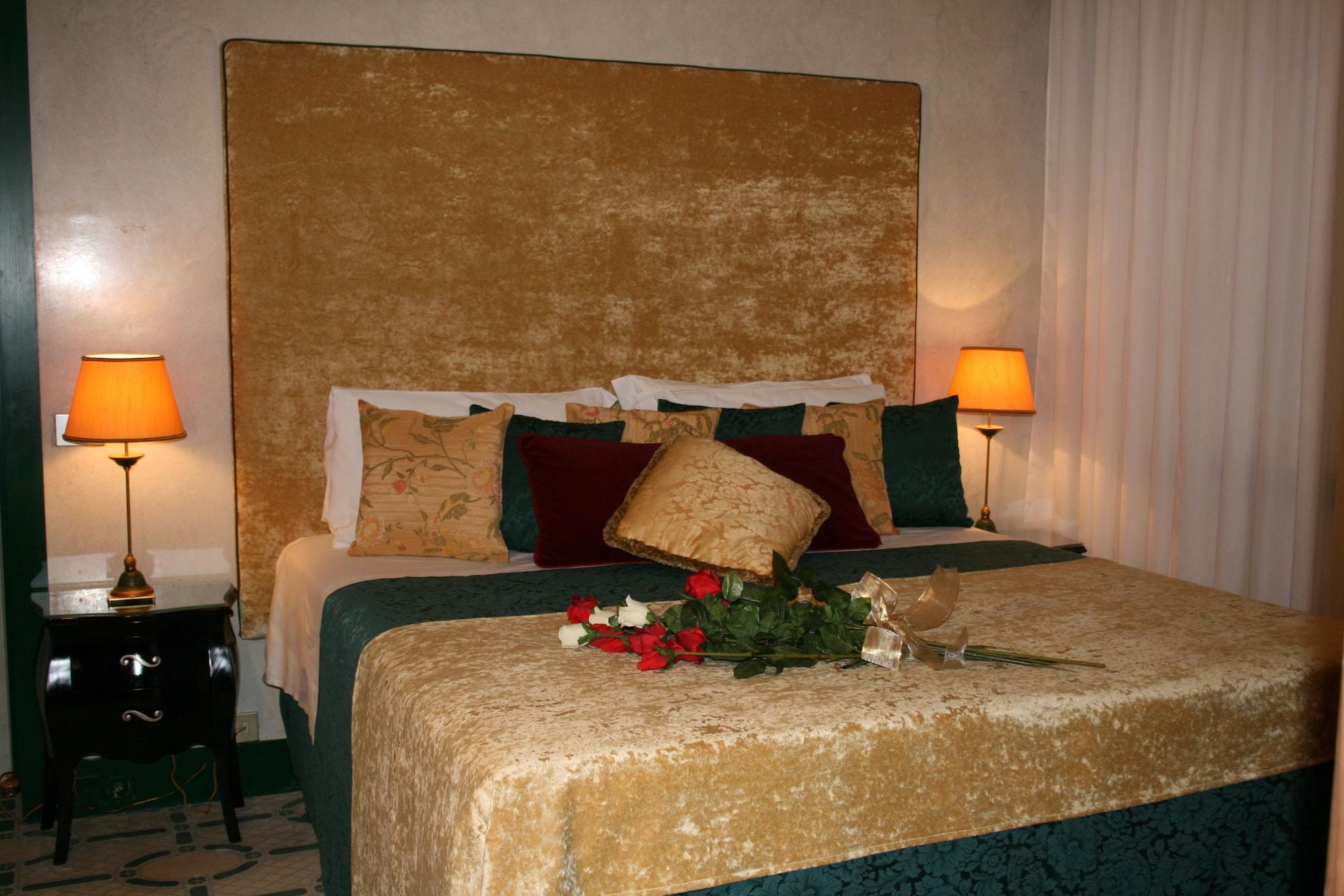 Palazzo Del Giglio Hotel Venice Luaran gambar