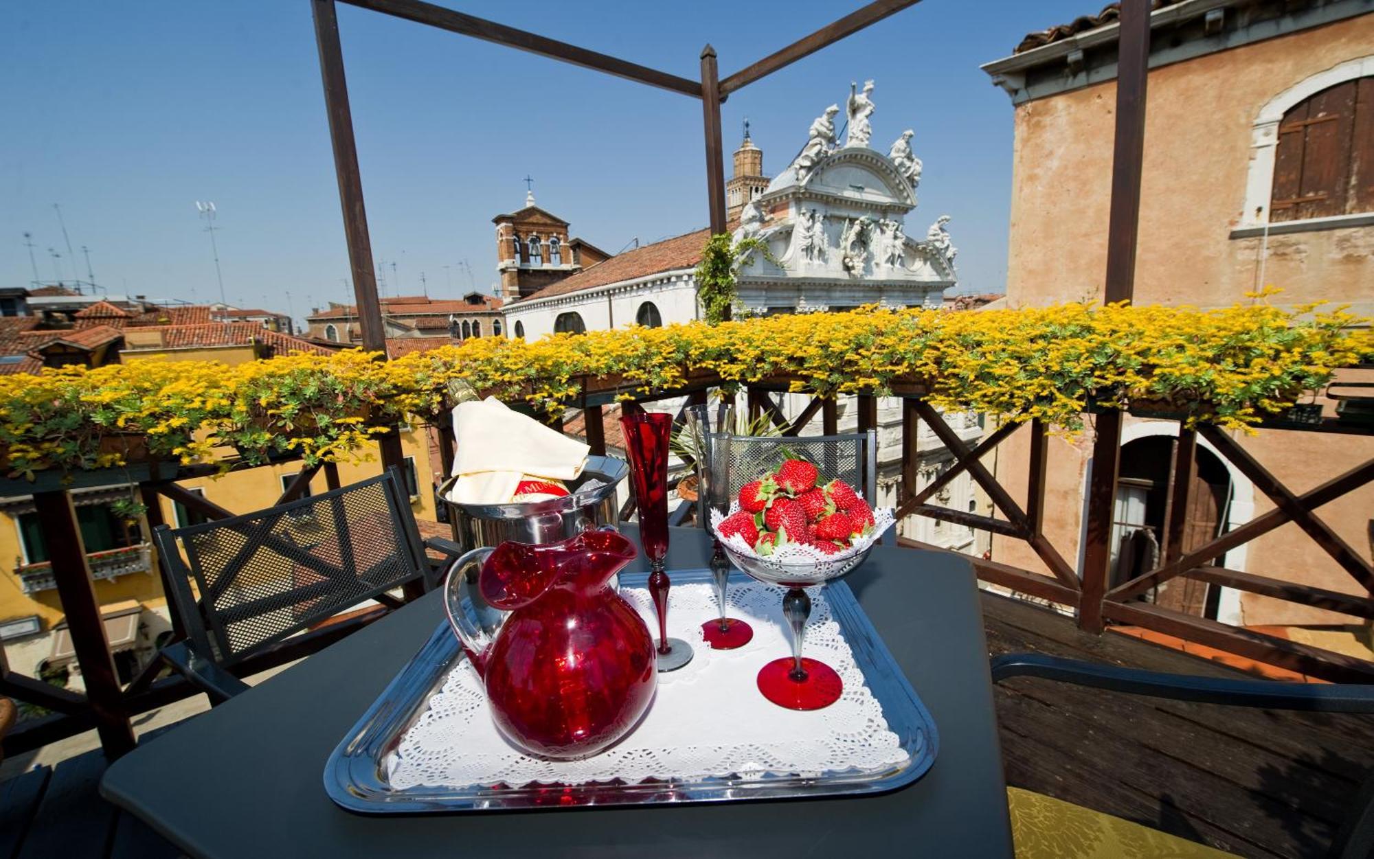 Palazzo Del Giglio Hotel Venice Luaran gambar